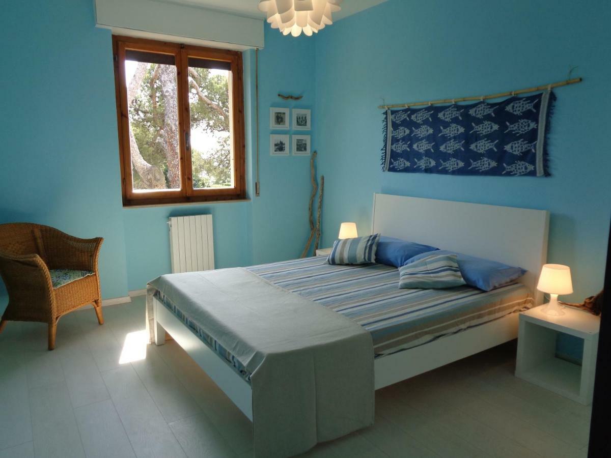 Apartamento La Casa Di Nina Quercianella Exterior foto