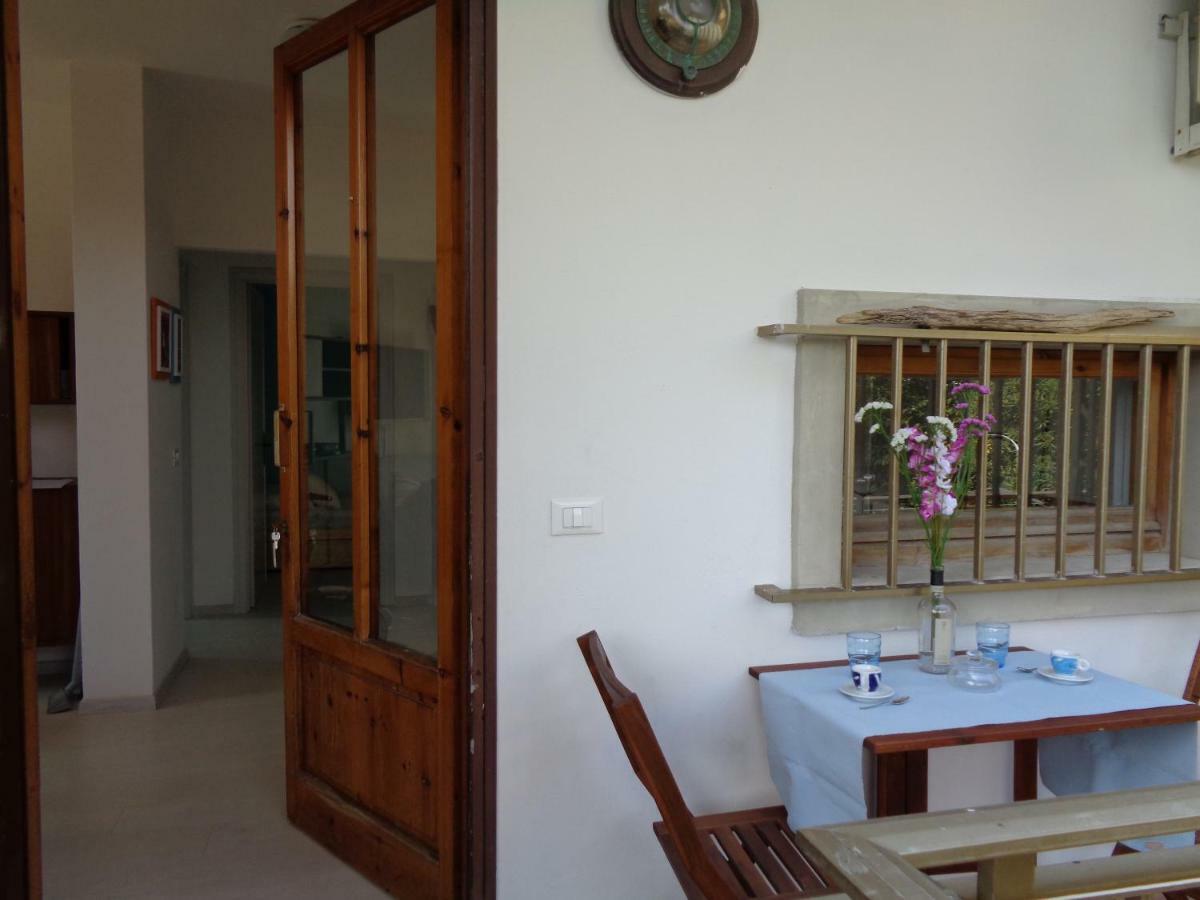 Apartamento La Casa Di Nina Quercianella Exterior foto